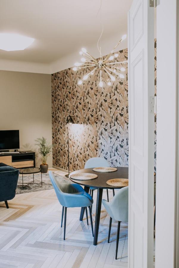 Eden Apartment Riga Esterno foto