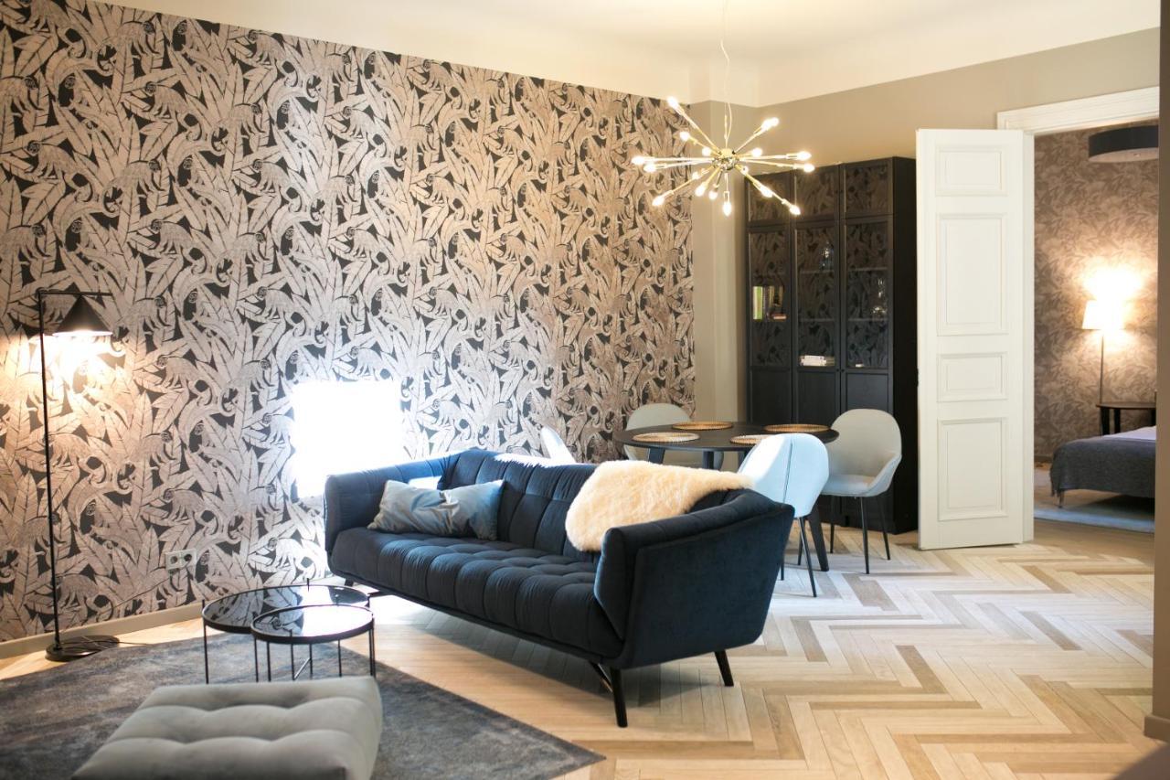 Eden Apartment Riga Esterno foto
