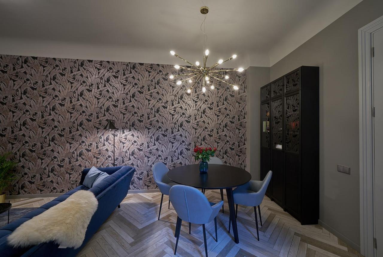 Eden Apartment Riga Esterno foto